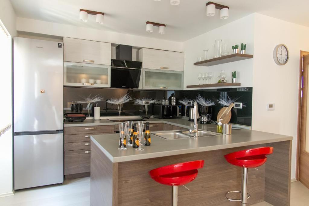 Holiday Home Tos Risika Zewnętrze zdjęcie