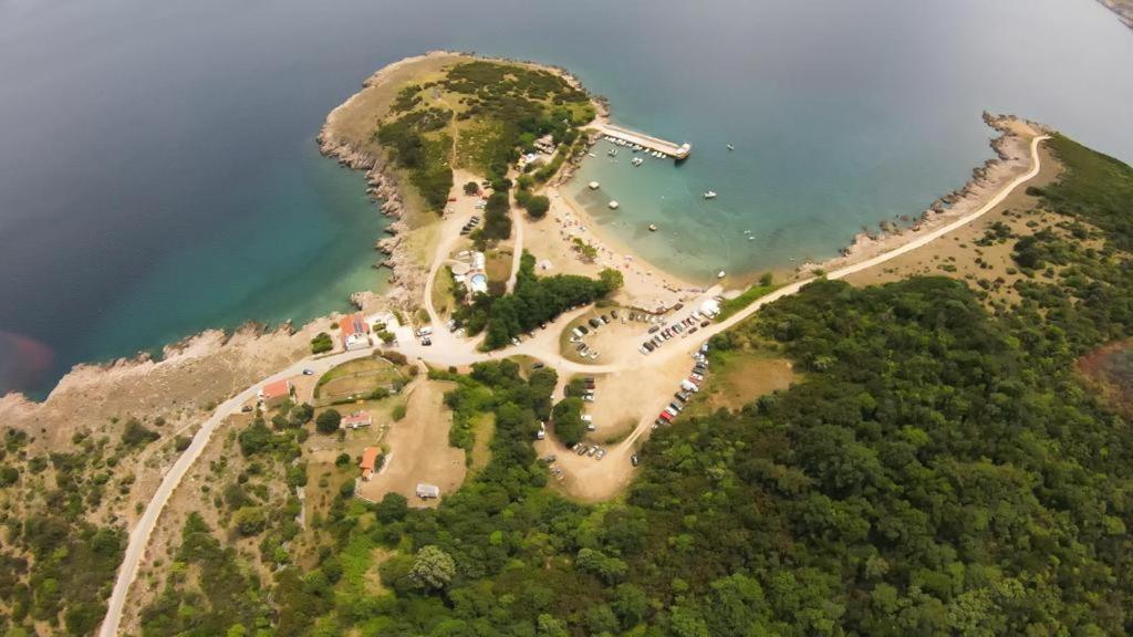 Holiday Home Tos Risika Zewnętrze zdjęcie