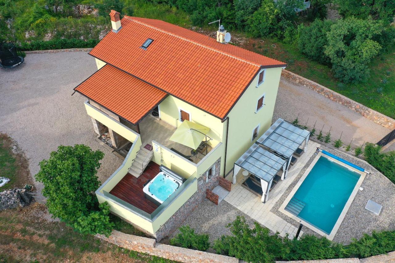 Holiday Home Tos Risika Zewnętrze zdjęcie