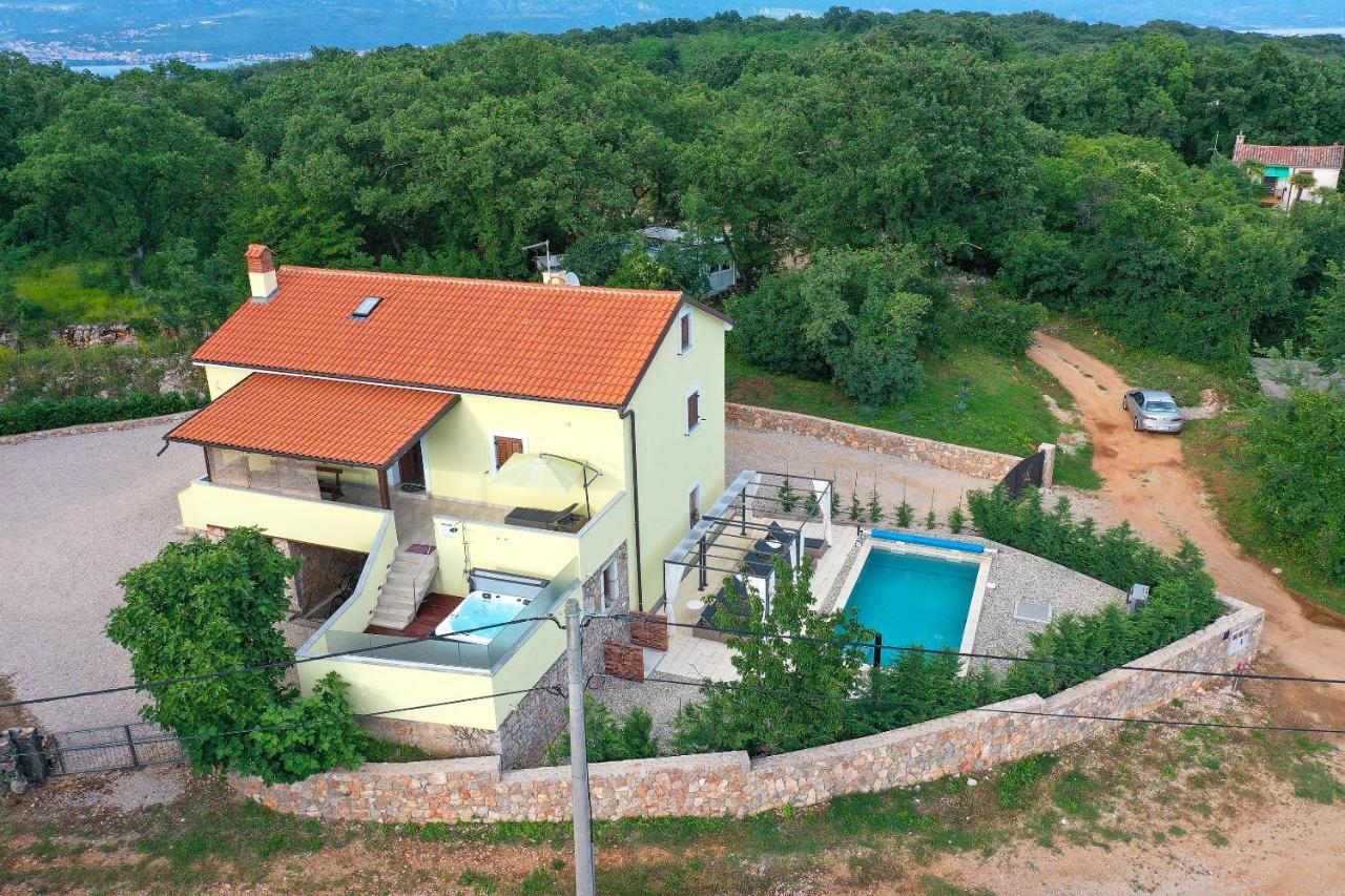 Holiday Home Tos Risika Zewnętrze zdjęcie